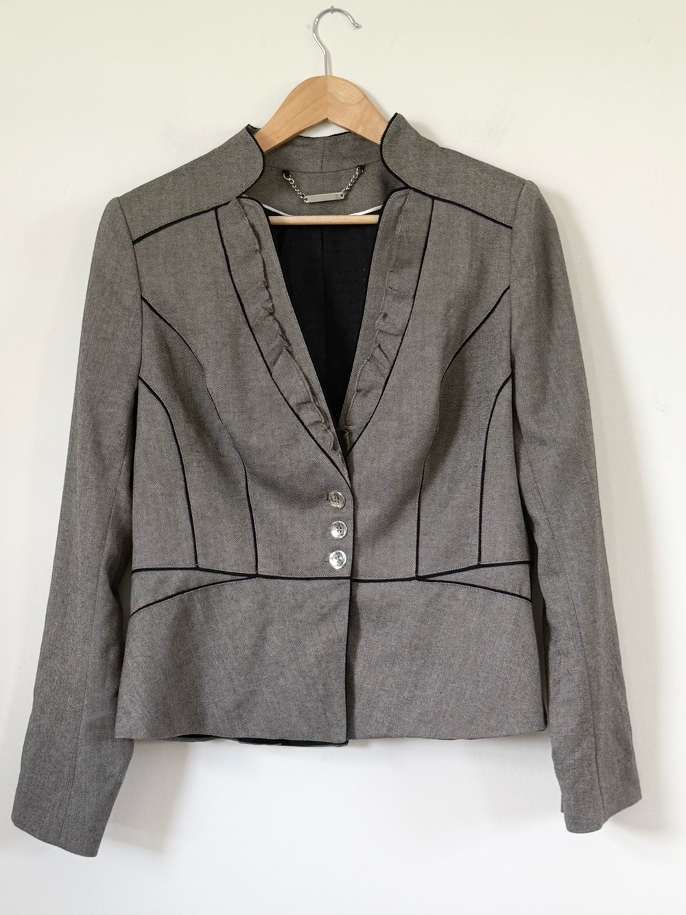 Women's Tailored Gray Blazer Jacket - Elegant Office Coat size M